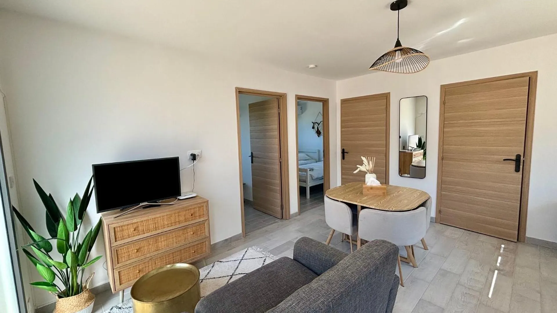 Noyau & Pepin Bed and Breakfast Rognes